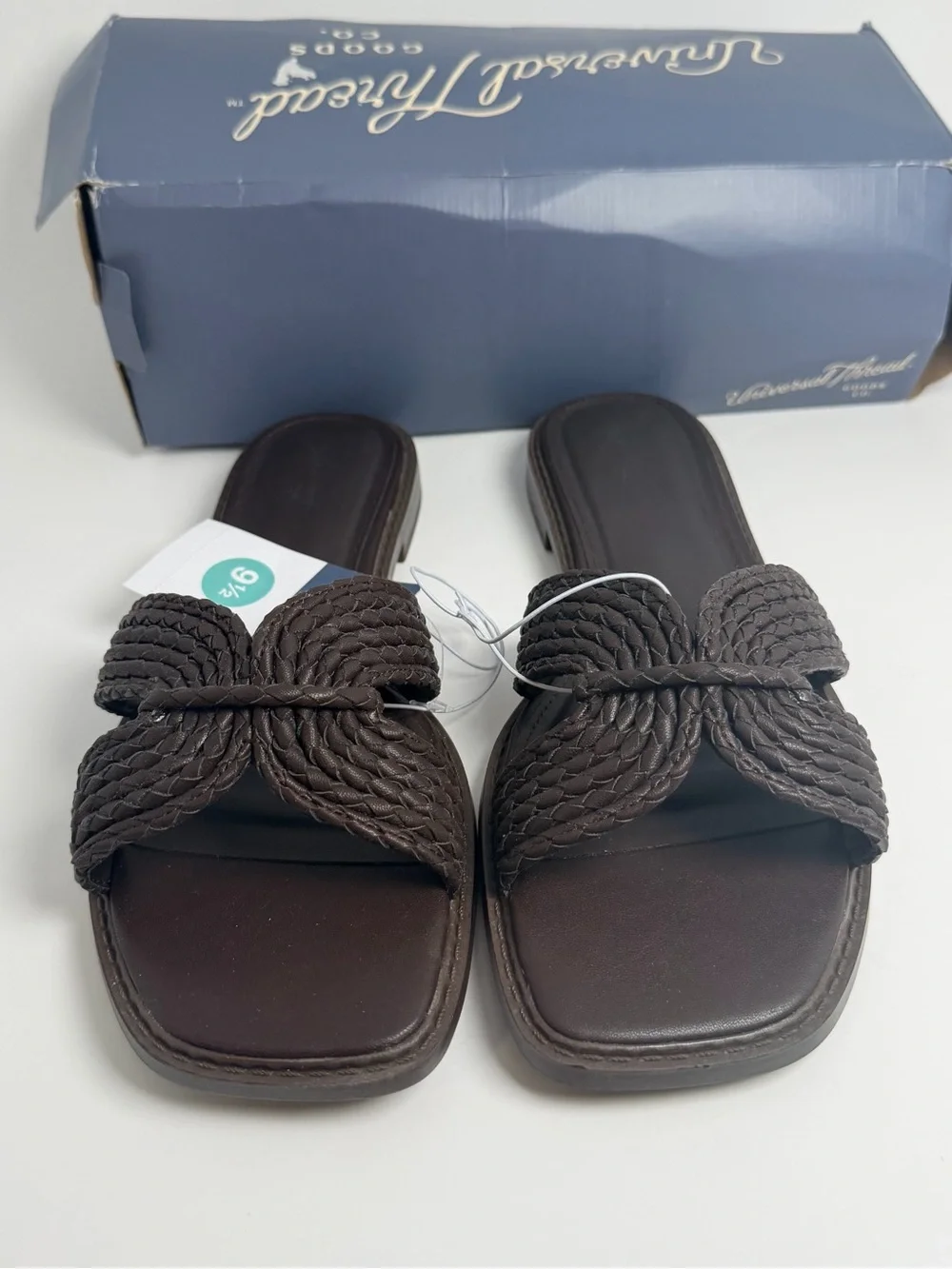 Universal Thread Braided Slide Sandals in Dark Brown